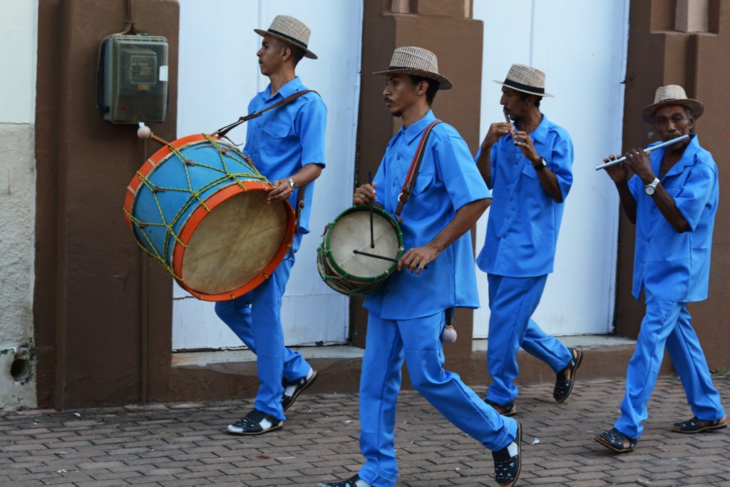Banda Cabaçal São José, de Missão Velha, Ceará, durante a Festa de Santo Antônio